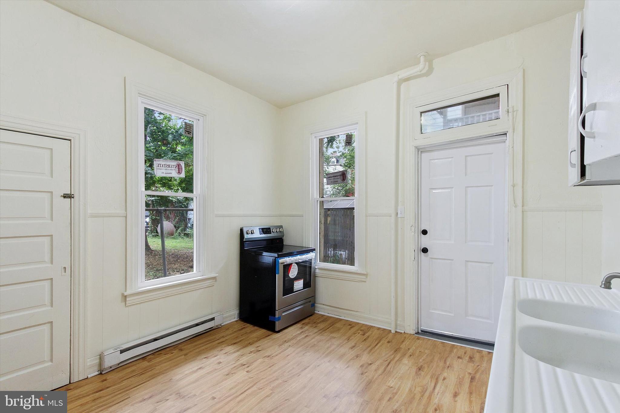 34 West Jackson Street York, PA 17401 - Photo 16 of 28