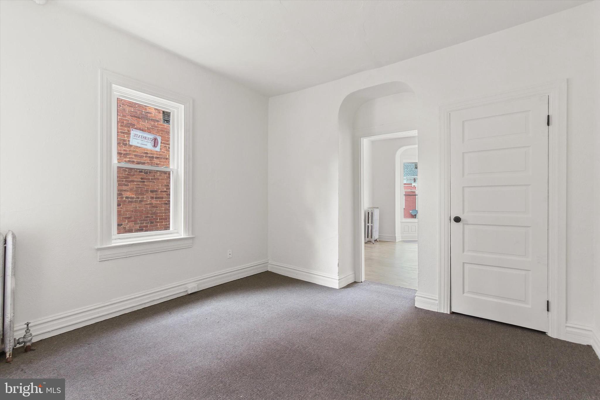 34 West Jackson Street York, PA 17401 - Photo 7 of 28