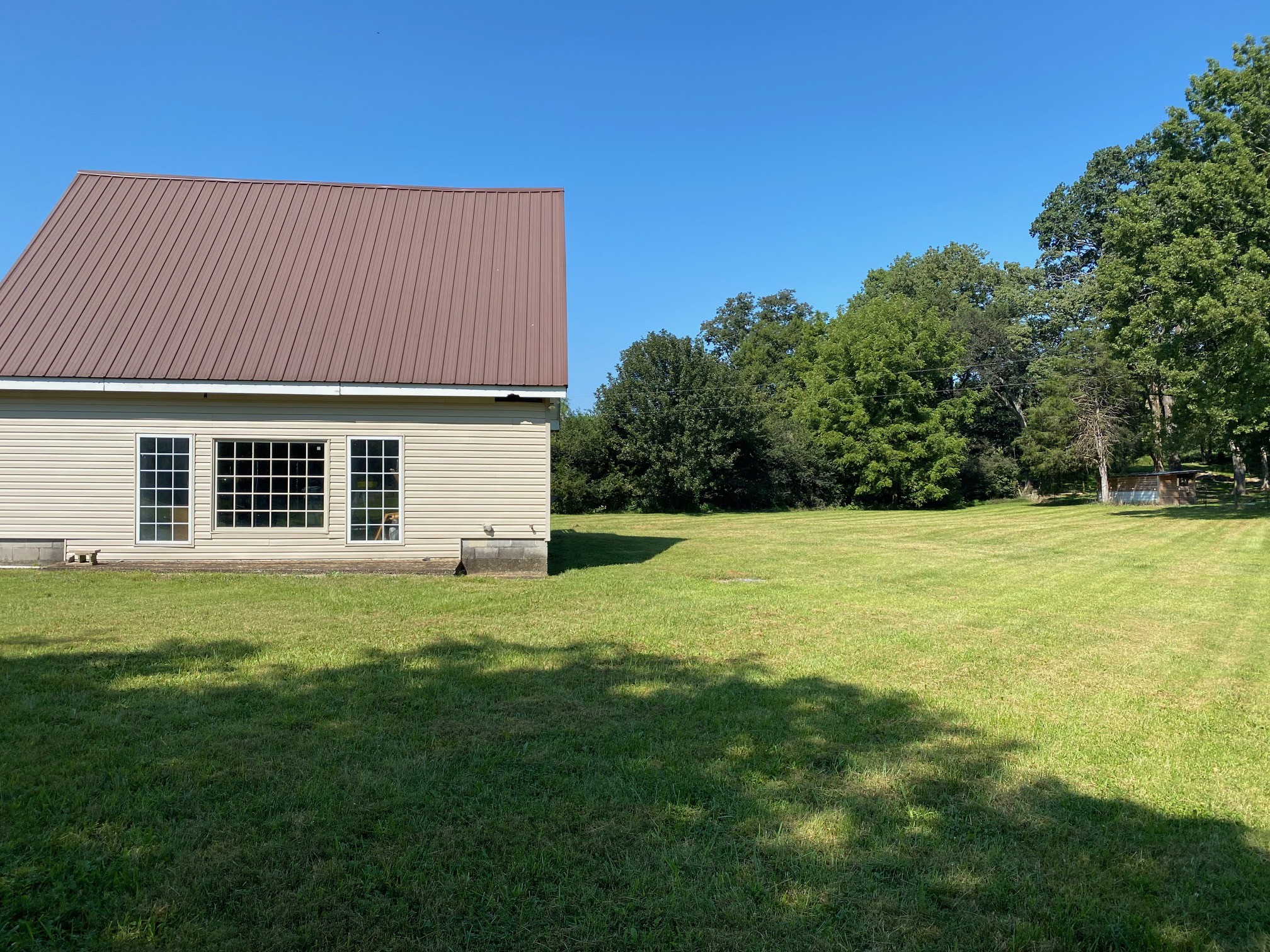 555 Shorts Road Pulaski, TN 38478 - Photo 2 of 19 a view of a house with backyard
