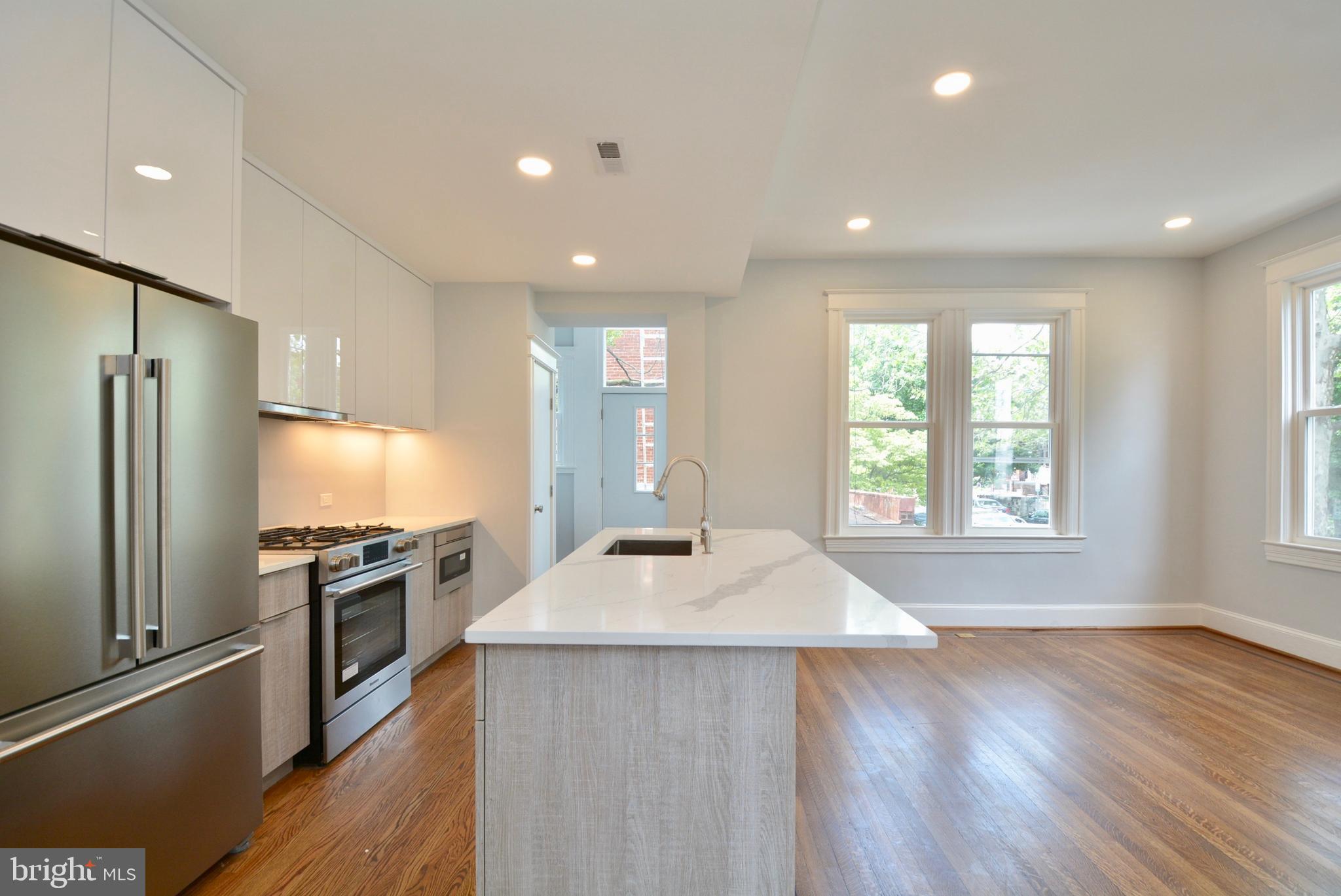 1724 2nd Street Northwest Washington, DC 20001 - Photo 11 of 32