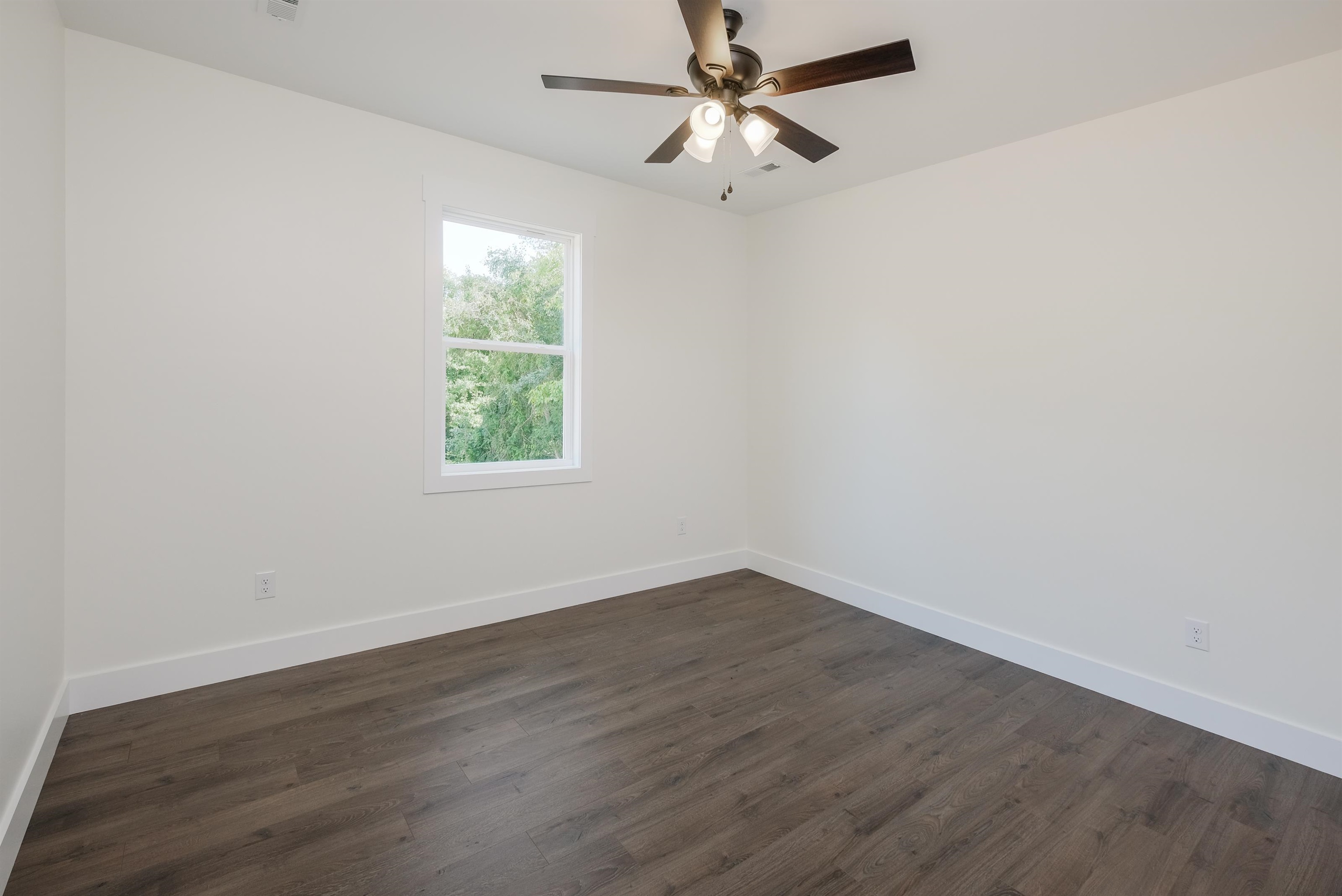 725 South Danzler Road Duncan, SC 29334 - Photo 14 of 24