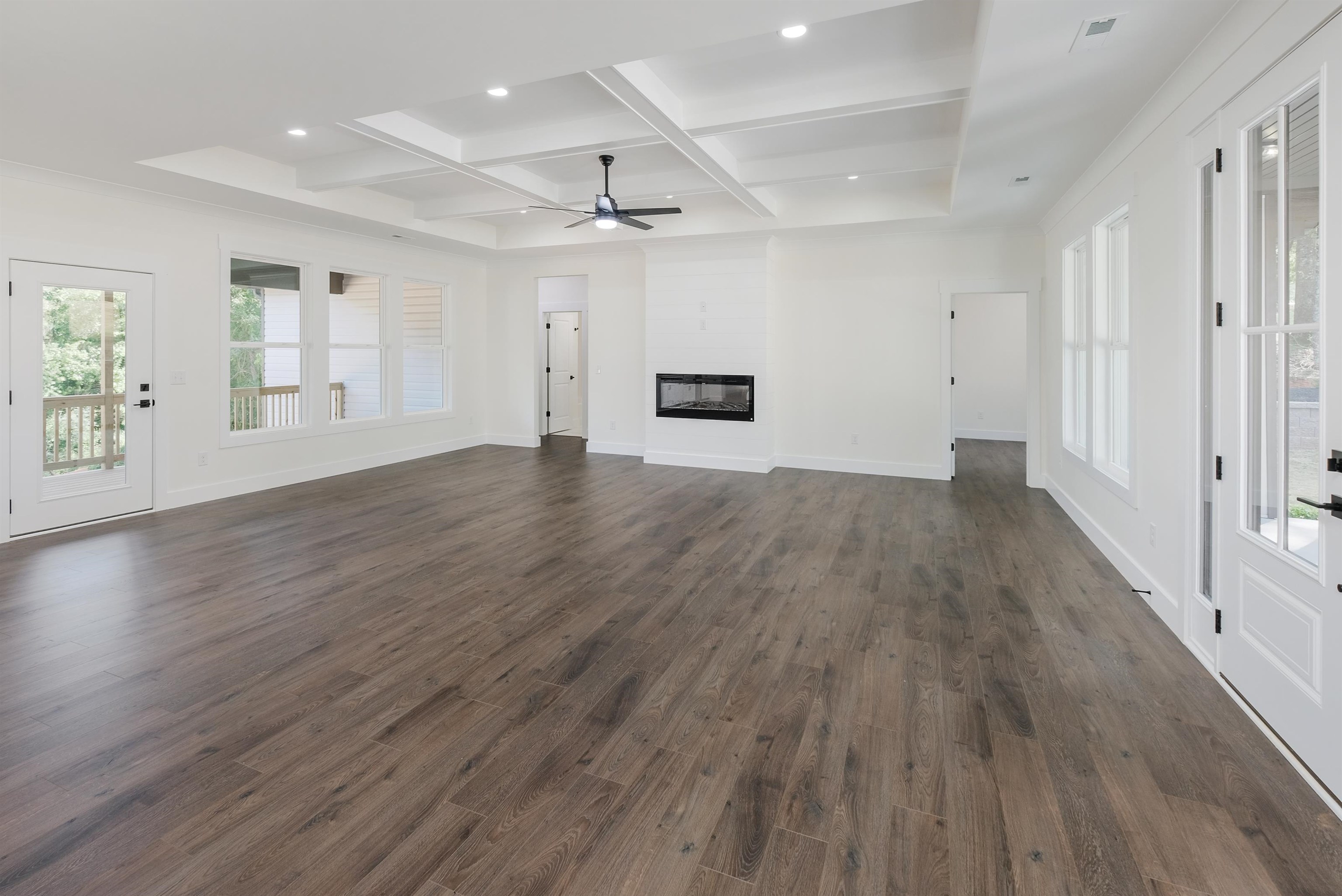725 South Danzler Road Duncan, SC 29334 - Photo 3 of 24