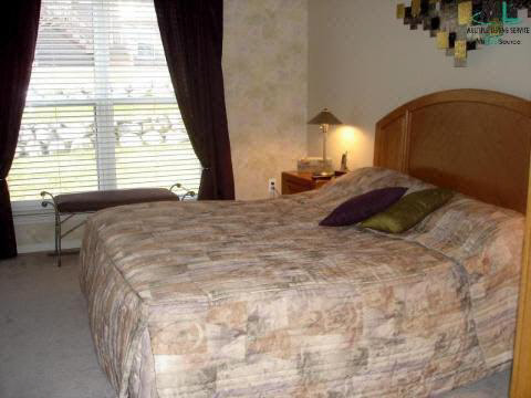 929 Churchill Circle Rochester, MI 48307 - Photo 6 of 12 31020802-5.JPG