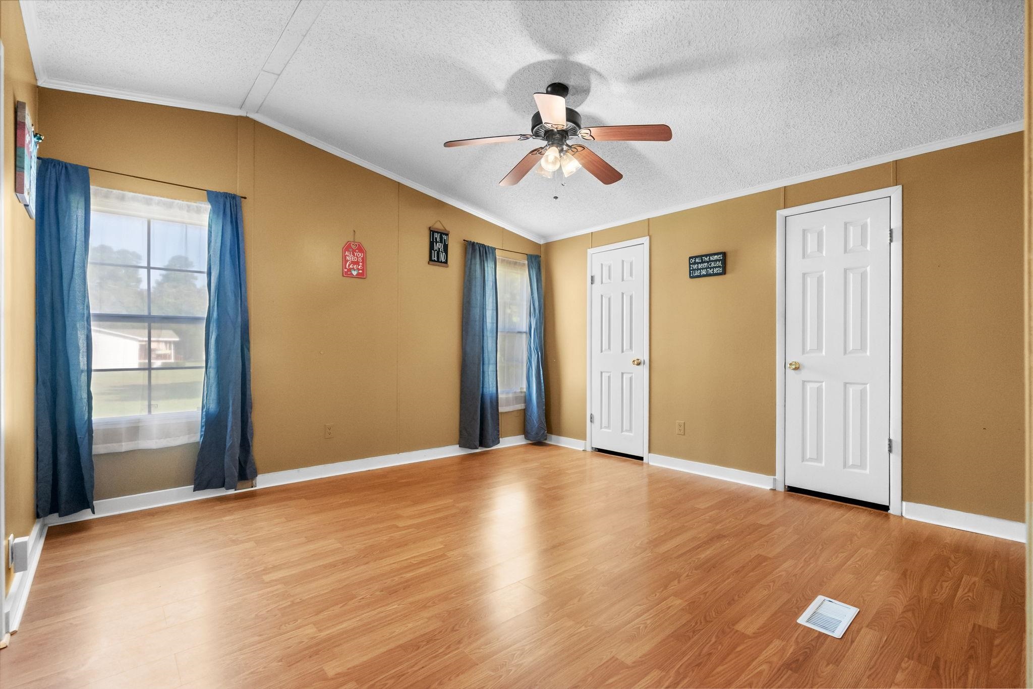 2060 Martin Street Loris, SC 29569 - Photo 11 of 29 Gallery Image 11
