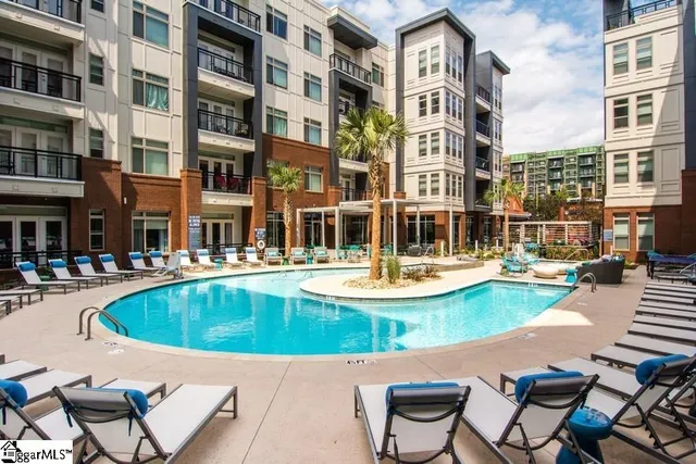 $1,831 | 212 East Broad Street, Unit GOSSAMER, Greenville, SC 29601