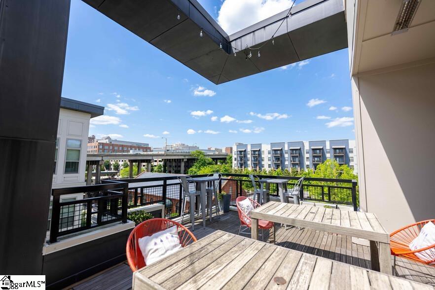 212 East Broad Street, Unit GOSSAMER Greenville, SC 29601 - Photo 24 of 28