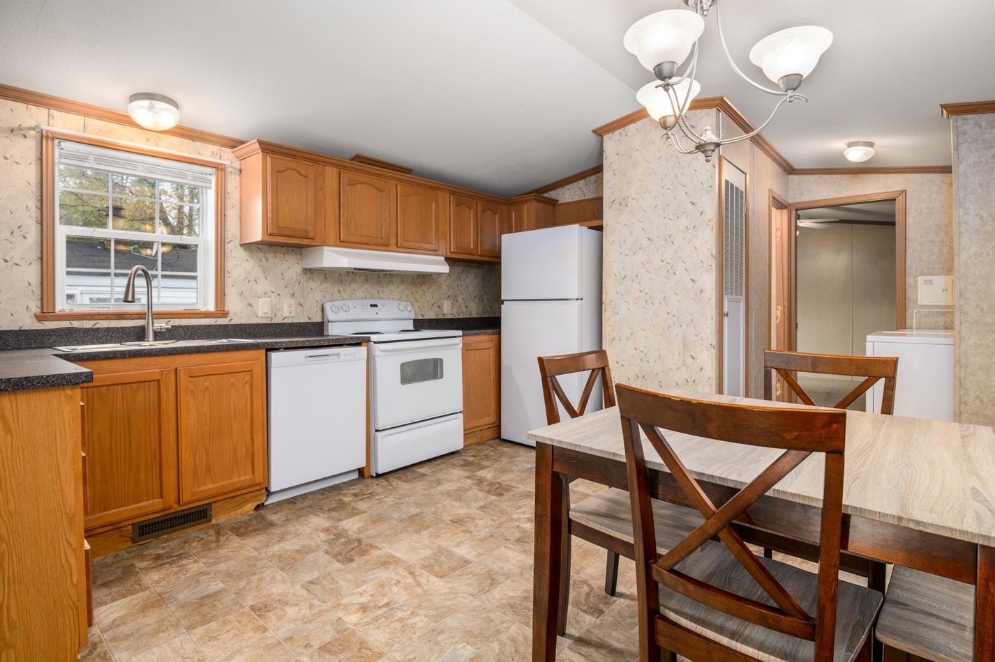 34 Amherst Road Newmarket, NH 03857 - Photo 2 of 18
