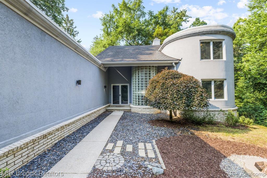 1223 West Gunn Road Rochester, MI 48306 - Photo 38 of 44
