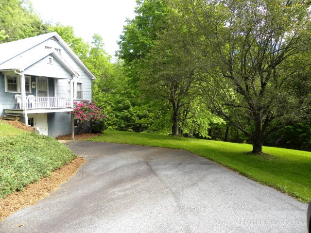 240 Watauga Drive Boone, NC 28607 - Photo 7 of 14 Gallery Image 7