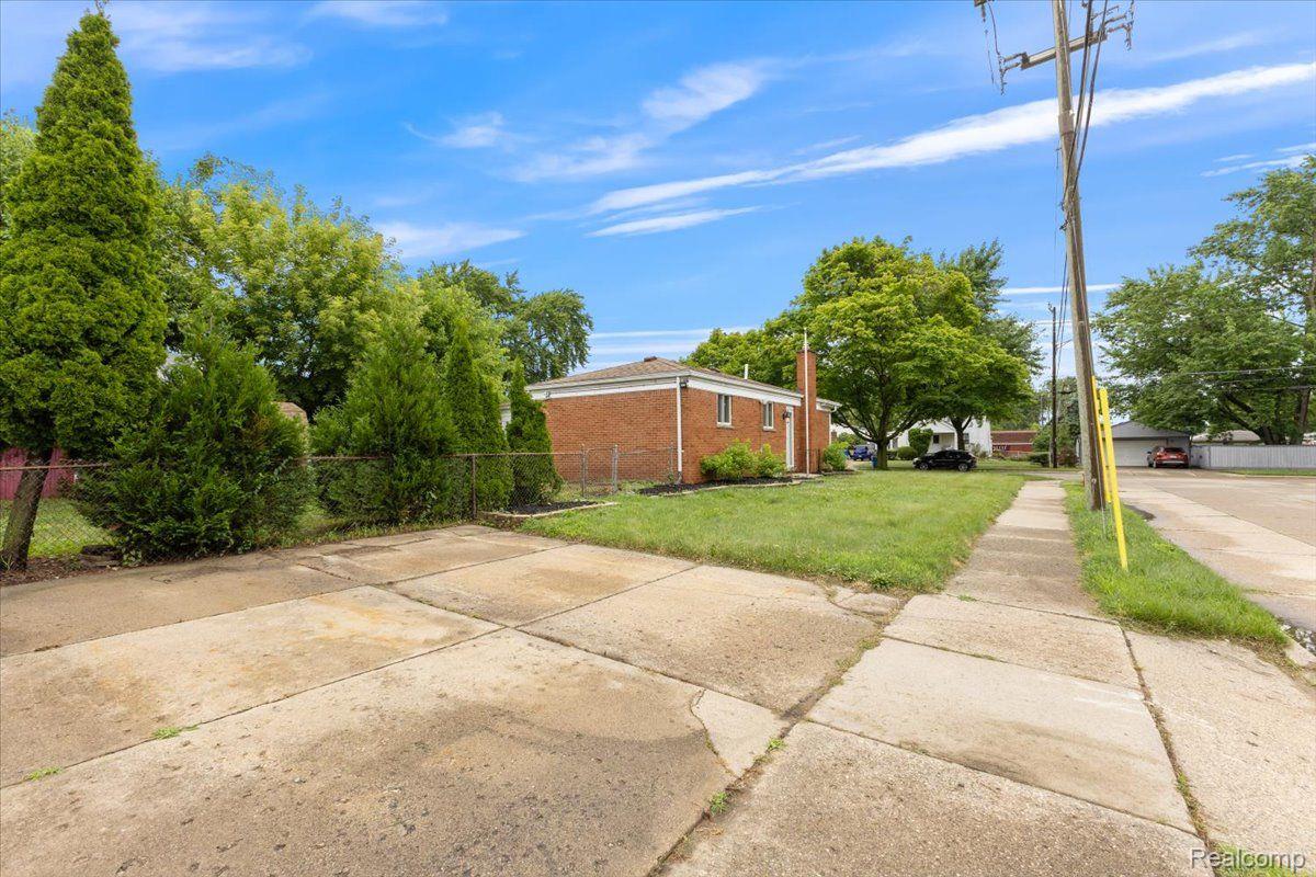 26095 Burg Road Warren, MI 48089 - Photo 28 of 28 Gallery Image 28