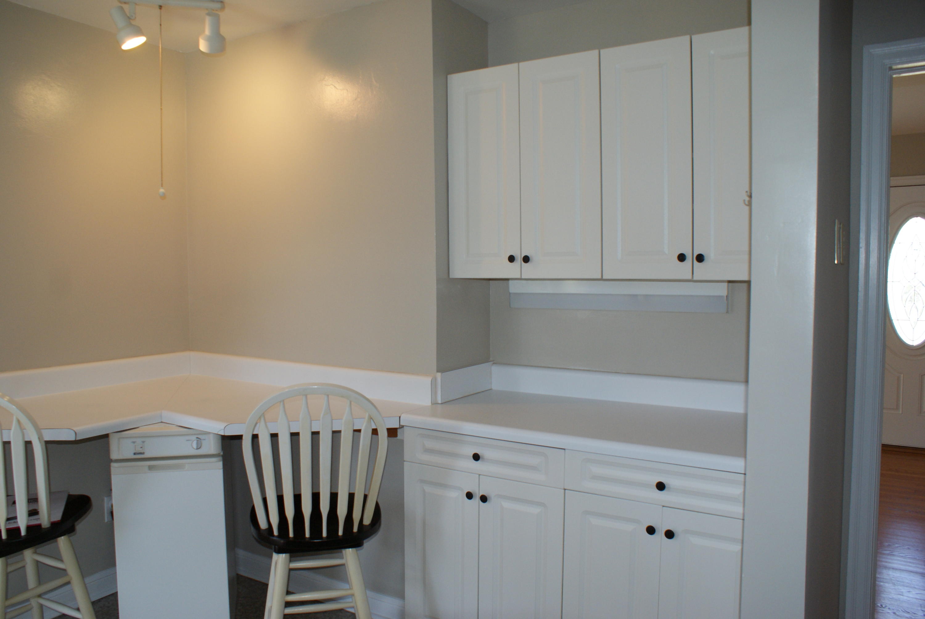 4432 Grandin Road Roanoke, VA 24018 - Photo 12 of 23 Entry Kitchen