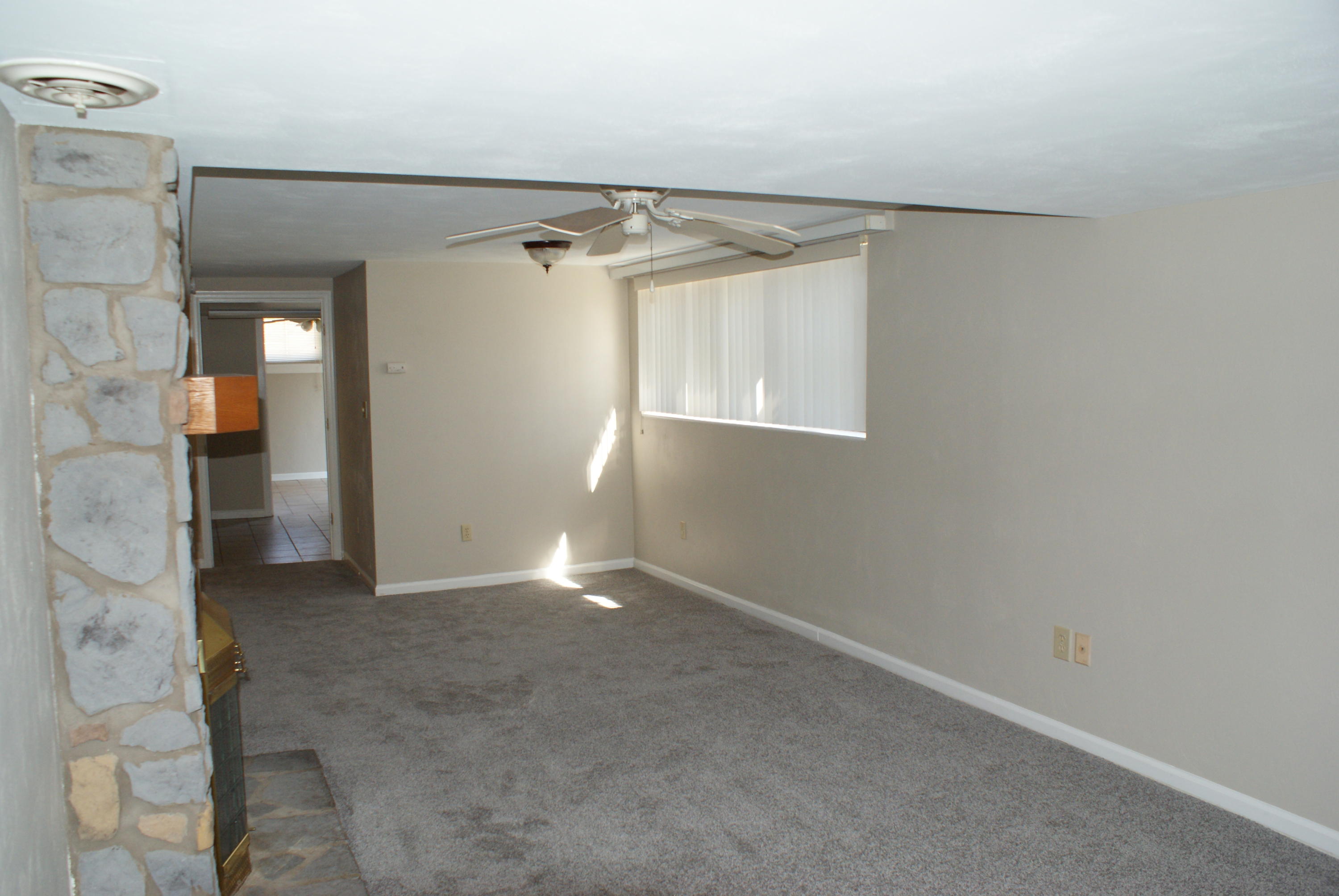 4432 Grandin Road Roanoke, VA 24018 - Photo 18 of 23 Family RoomDSC02984