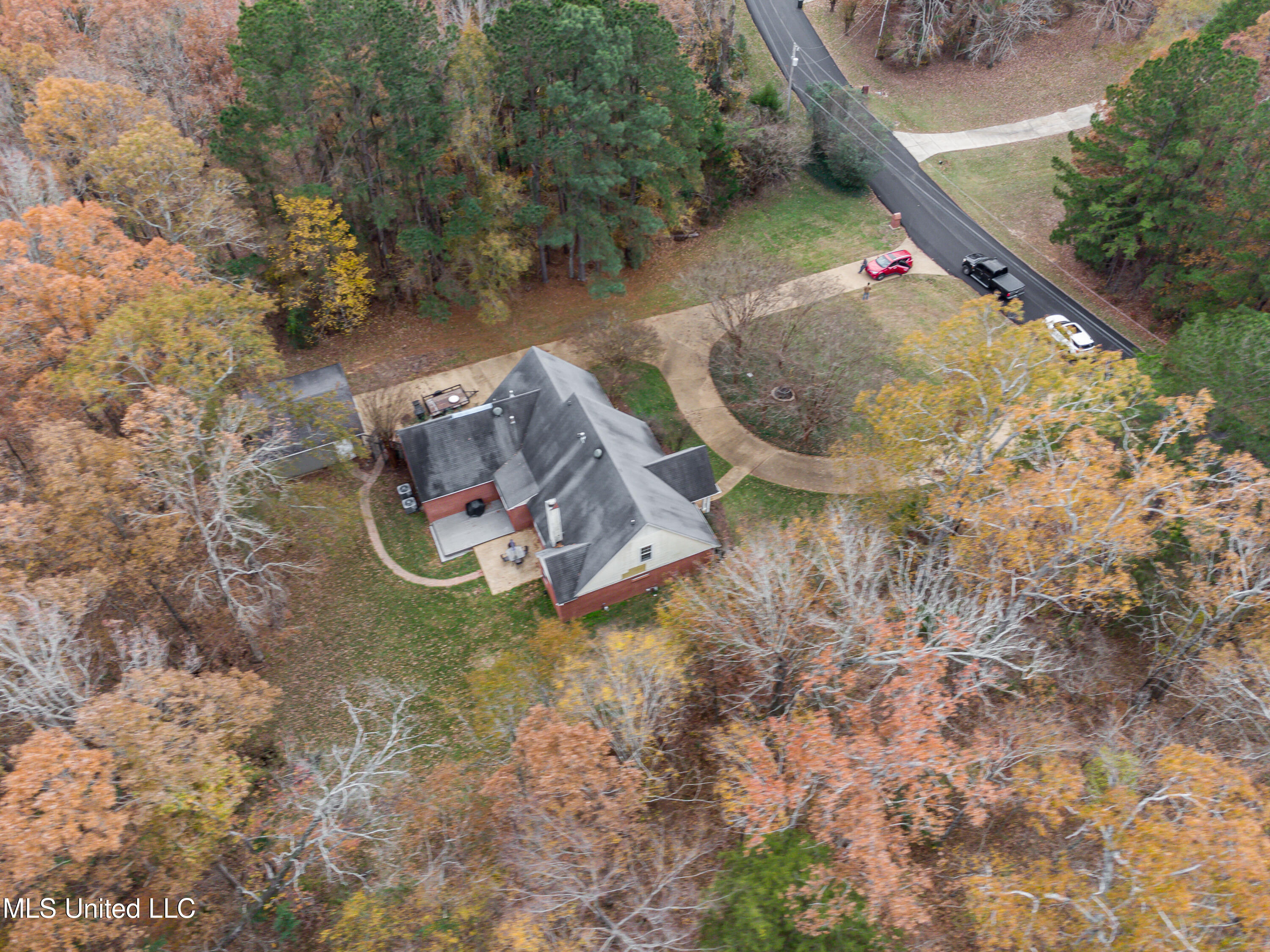 200 Glen Springs Road Brandon, MS 39047 - Photo 4 of 38 200 Glen Springs Road drone-10