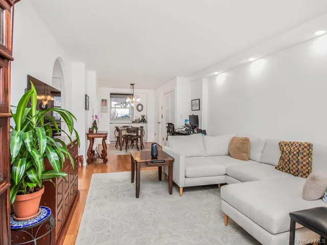 $379,000 | 5700 Arlington Avenue, Unit 15S | North Riverdale