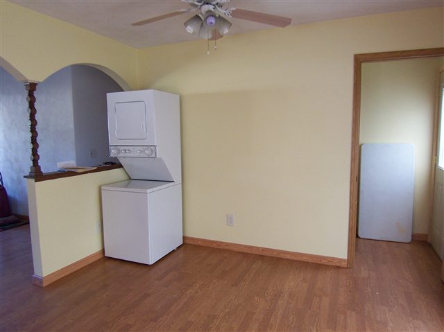 817 4th Street Colona, IL 61241 - Photo 3 of 12 Gallery Image 3