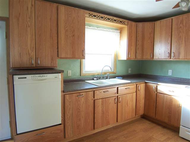 817 4th Street Colona, IL 61241 - Photo 5 of 12 Gallery Image 5