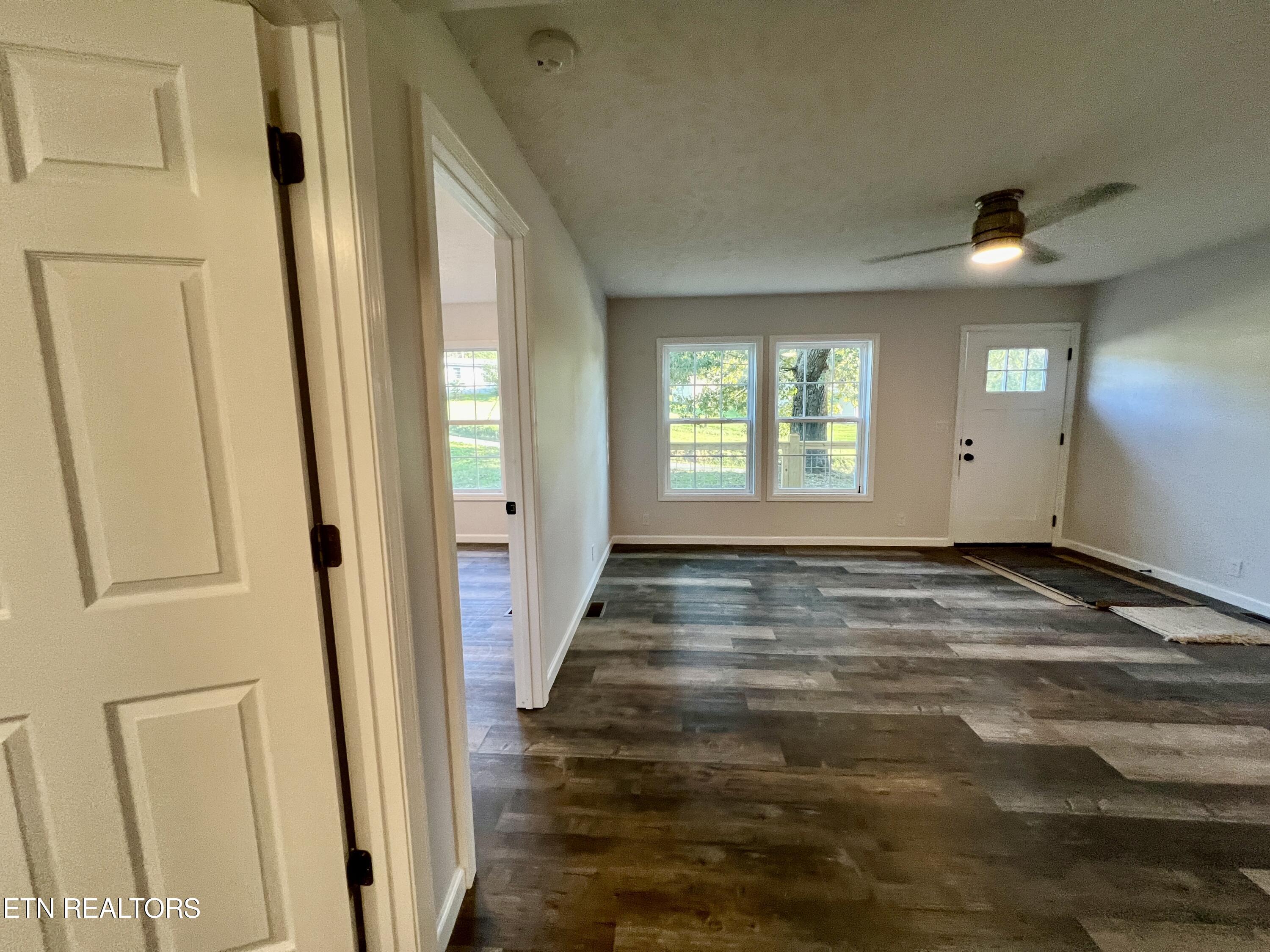 127 Piney Road Kodak, TN 37764 - Photo 3 of 51 20241008_132916192_iOS