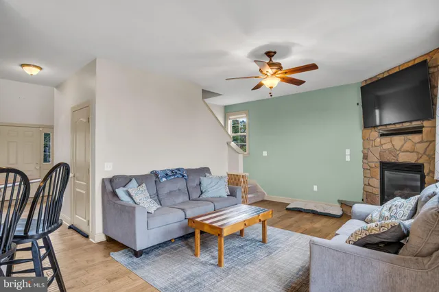 $449,900 | 4 Windy Lane, Dillsburg, PA 17019