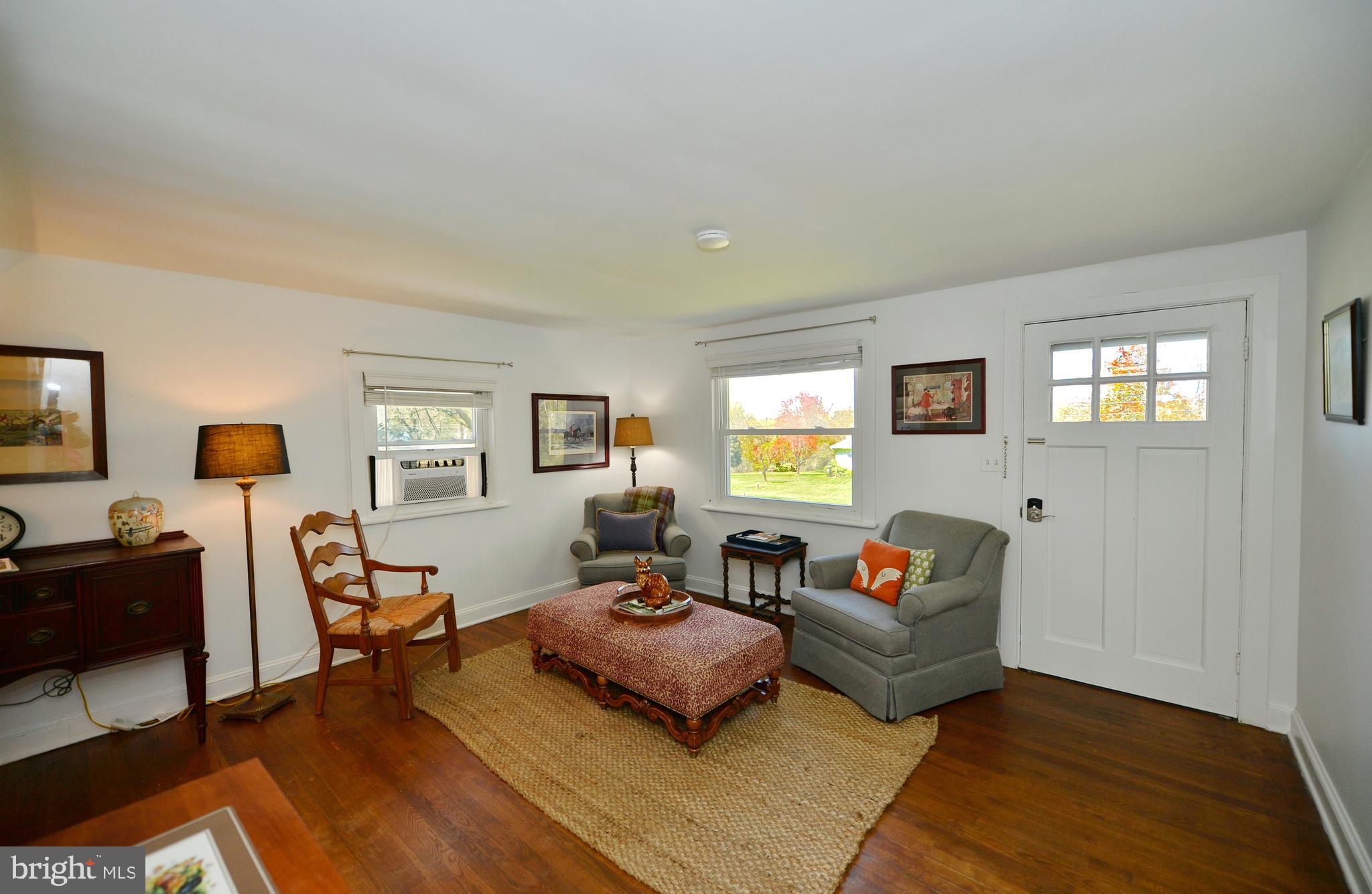 22282 St Louis Road Middleburg, VA 20117 - Photo 9 of 41