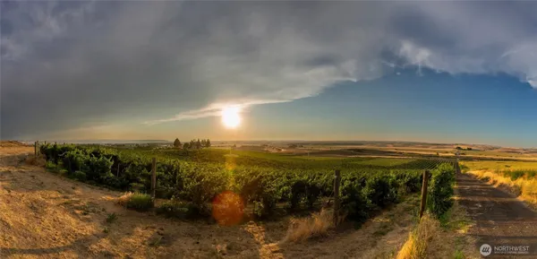 $330,000 | 406 A Lower Dry Creek Road, Walla Walla, WA 99362