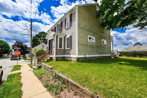 $679,900 | 16 Middle Street, Fairhaven, MA 02719