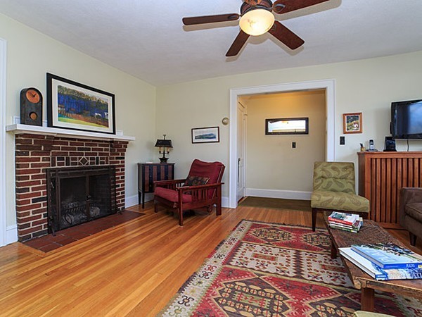 40 Oakley Road, Unit 40 Watertown, MA 02472 - Photo 3 of 16 Gallery Image 3