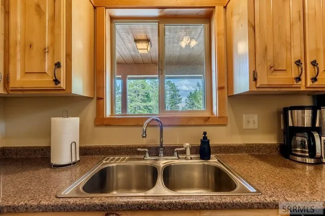 $664,000 | 4213 South Shoshone Road, Island Park, ID 83429