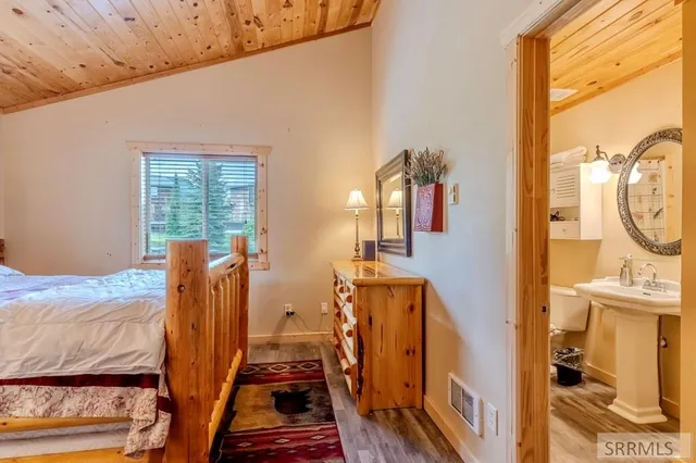 $664,000 | 4213 South Shoshone Road, Island Park, ID 83429