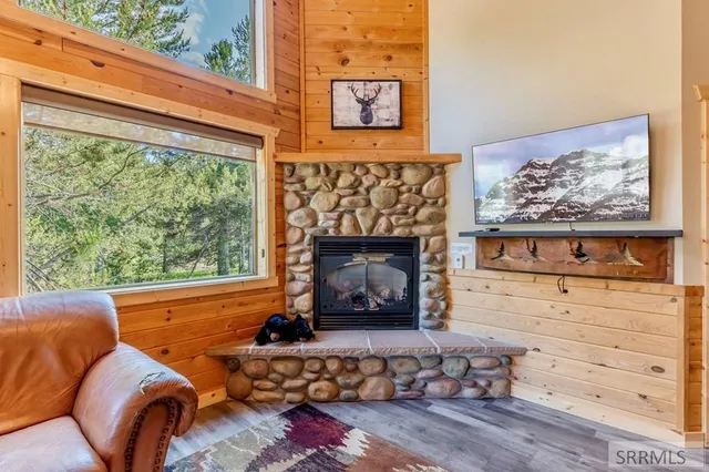 $664,000 | 4213 South Shoshone Road, Island Park, ID 83429