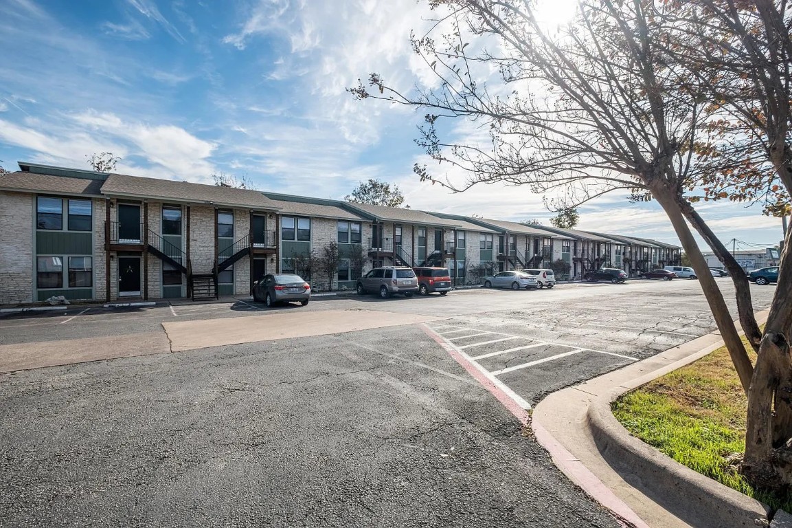 1111 Sunrise Road, Unit 11 Round Rock, TX 78664 - Photo 1 of 1