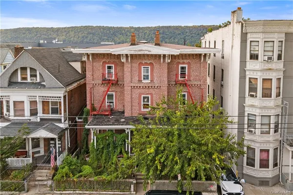 $1,400,000 | 95 Buena Vista Avenue, Yonkers, NY 10701