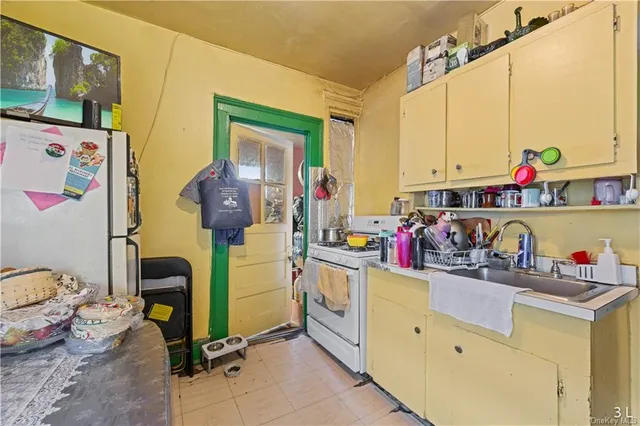 $1,400,000 | 95 Buena Vista Avenue, Yonkers, NY 10701