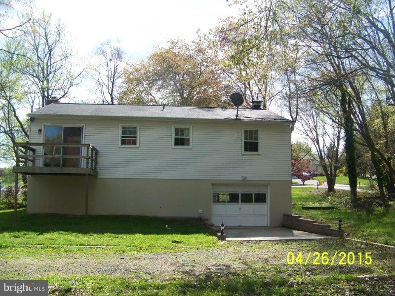 984 Annapolis Road Gambrills, MD 21054 - Photo 10 of 19 Exterior (Rear)