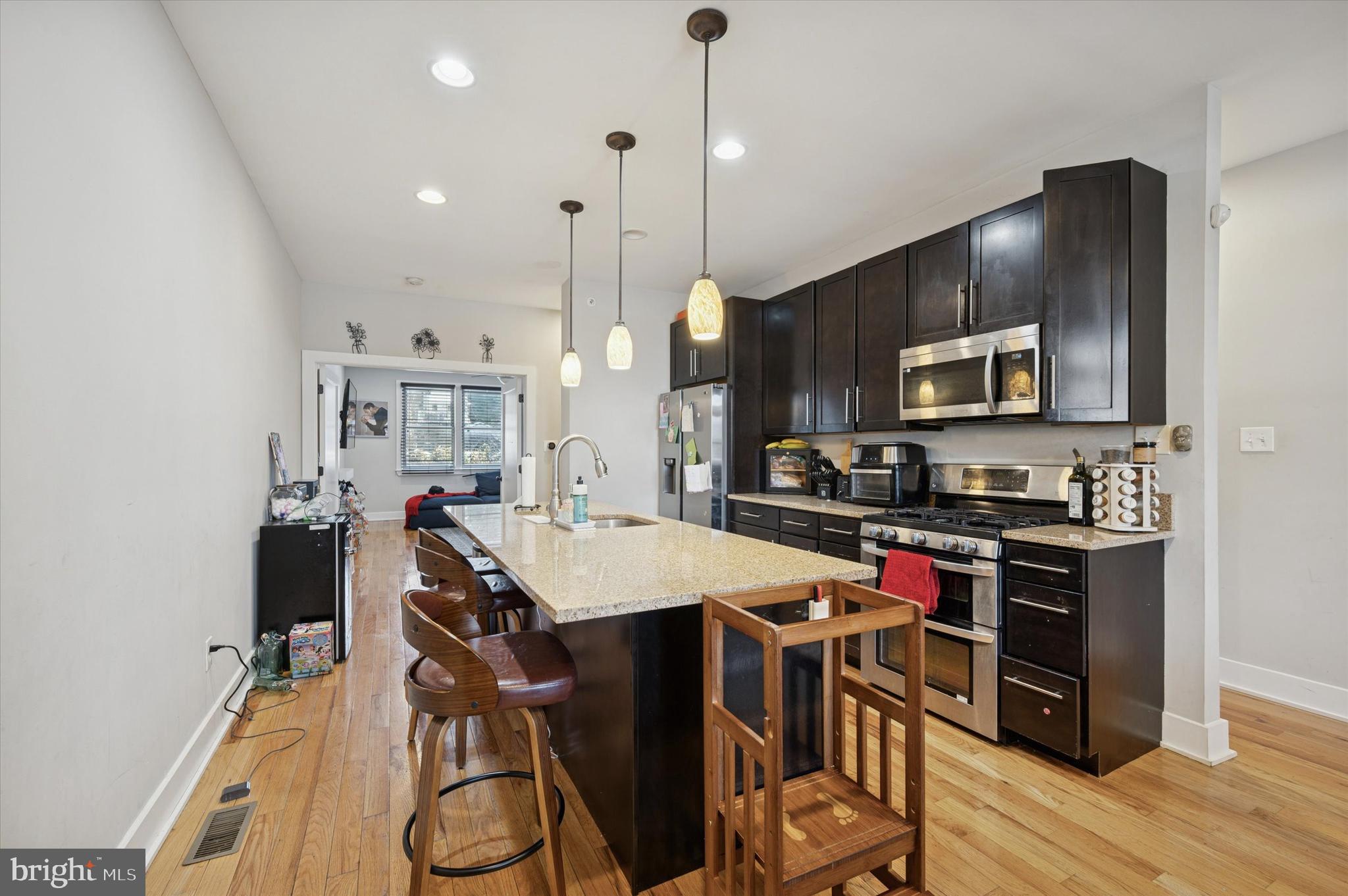 4743 Sheldon Street Philadelphia, PA 19127 - Photo 2 of 26 Kitchen