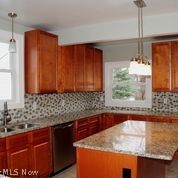 4069 Bluestone Road Cleveland Heights, OH 44121 - Photo 7 of 33
