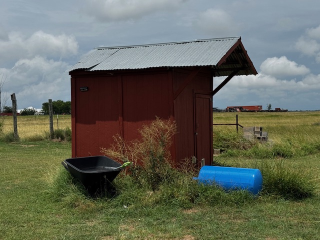 1600 Cr-251 Road Georgetown, TX 78633 - Photo 7 of 12 a view of a backyard of the house