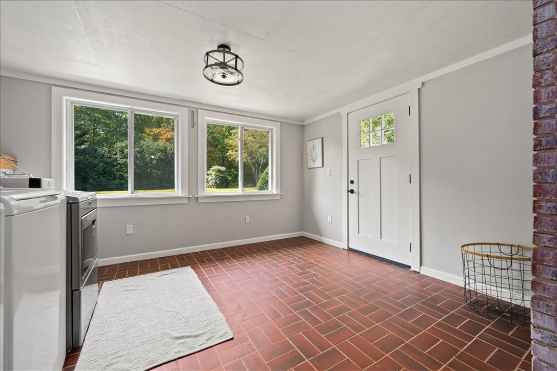 1105 Pine Knoll Pendleton, SC 29670 - Photo 14 of 46