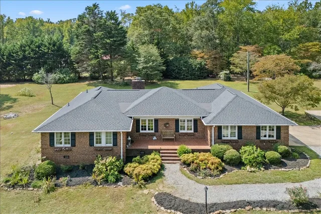 $450,000 | 1105 Pine Knoll, Pendleton, SC 29670