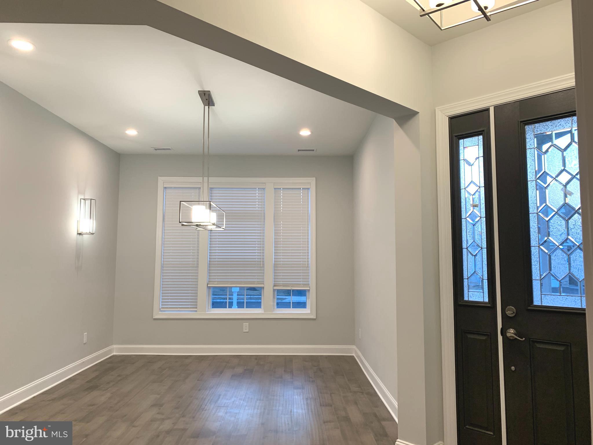 67 Samjan Circle Hightstown, NJ 08520 - Photo 3 of 46