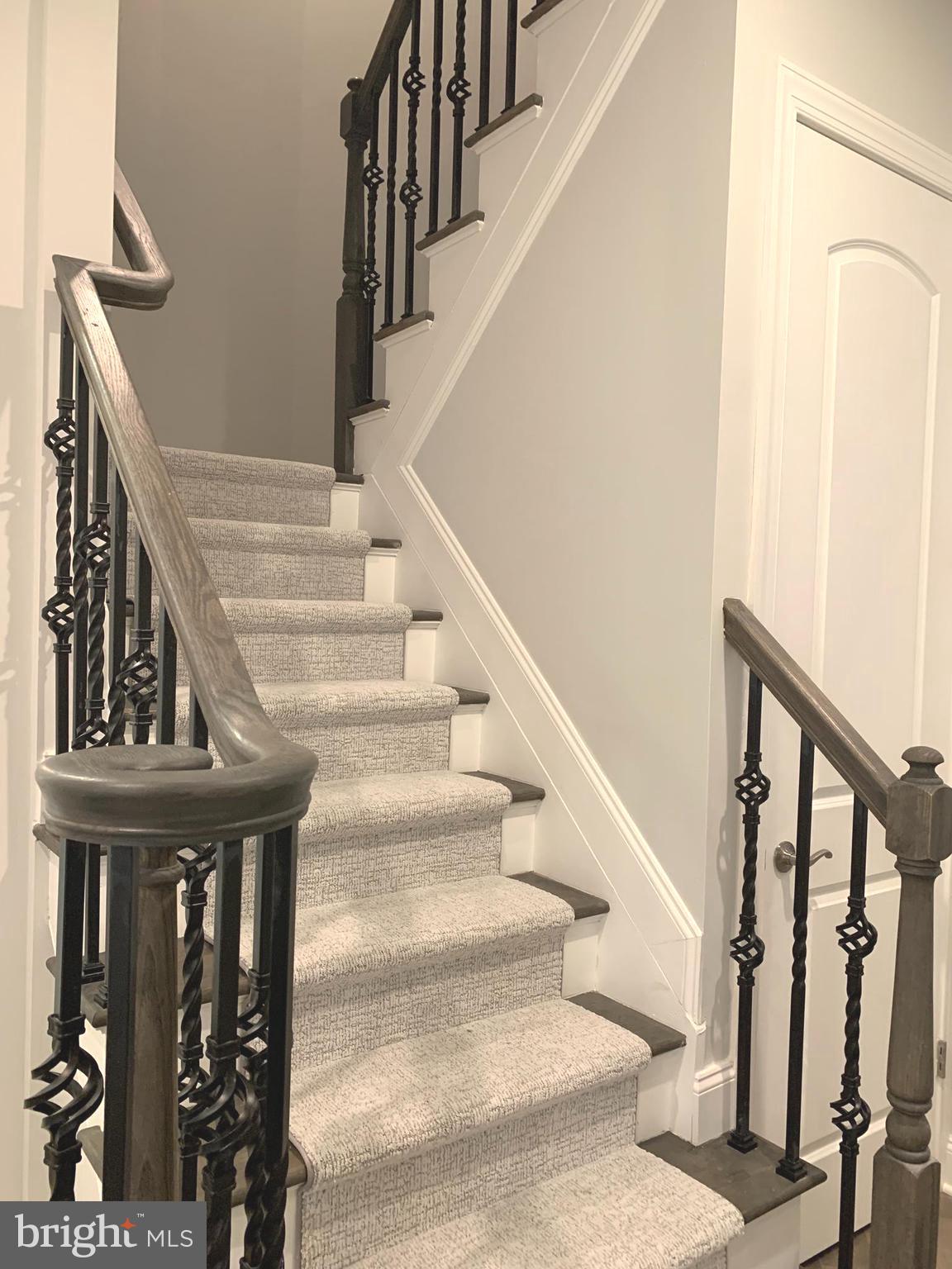 67 Samjan Circle Hightstown, NJ 08520 - Photo 10 of 46