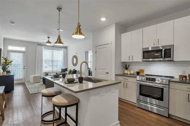 $1,615 | 300 Prominence Point Parkway, Unit 2302, Canton, GA 30114