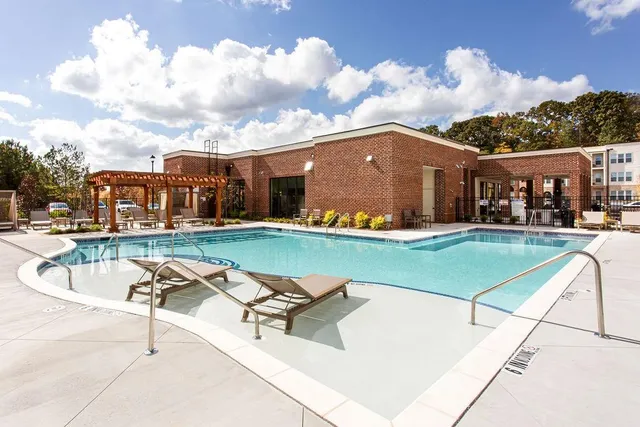 $1,615 | 300 Prominence Point Parkway, Unit 2302, Canton, GA 30114