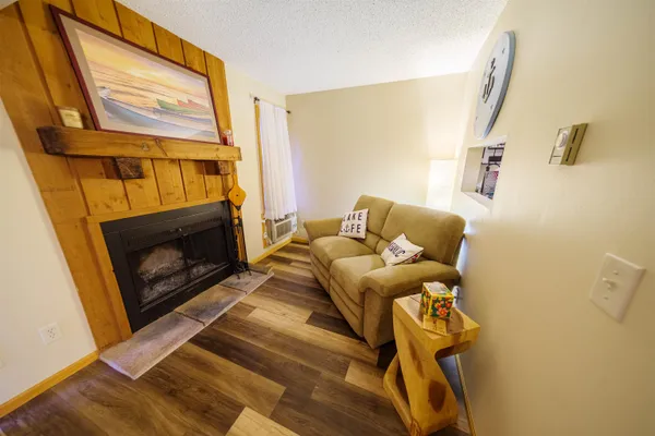 $116,500 | 819 1/2 Cedar Street, Unit 1, Wisconsin Dells, WI 53965