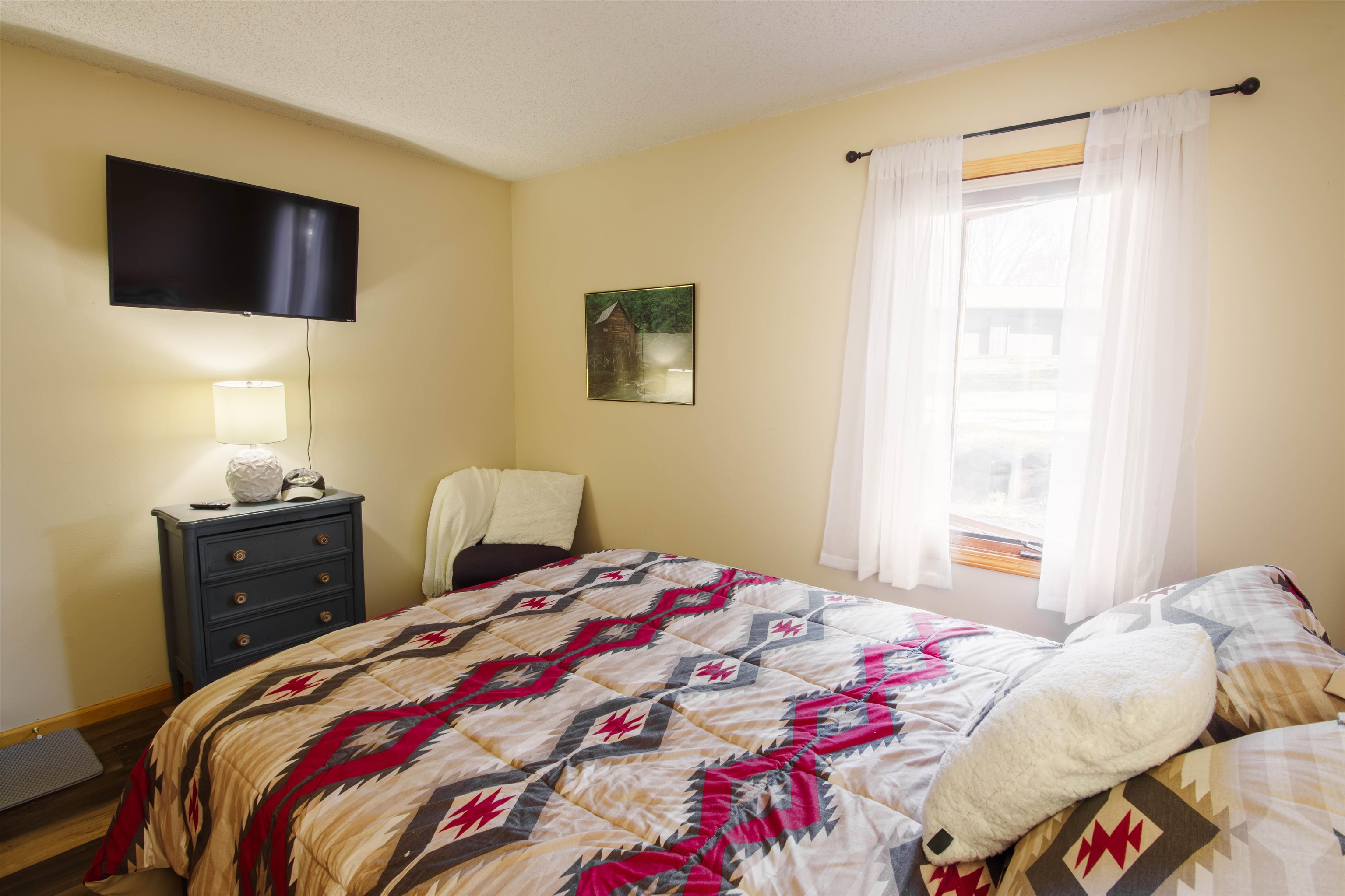 819 1/2 Cedar Street, Unit 1 Wisconsin Dells, WI 53965 - Photo 14 of 63