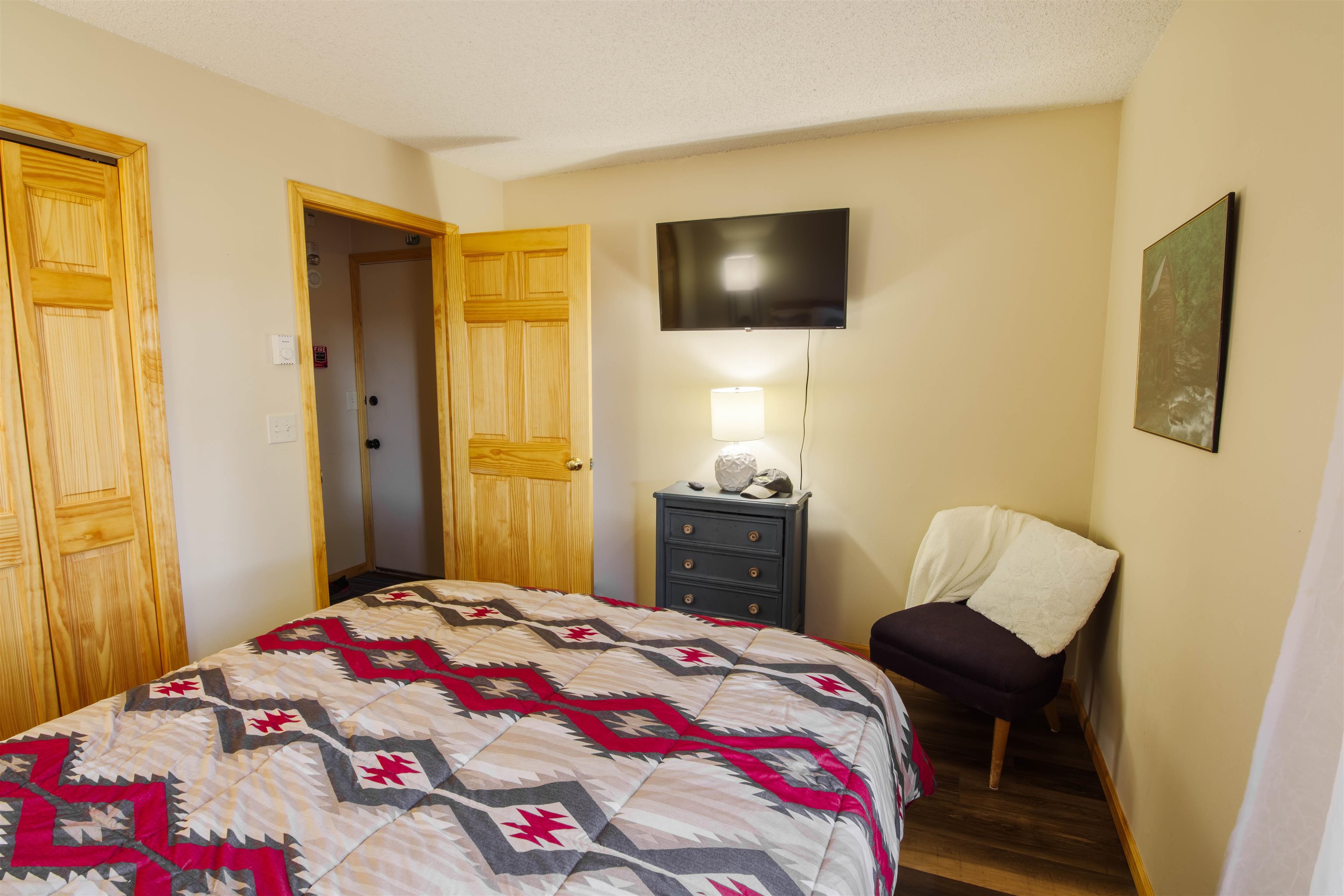 819 1/2 Cedar Street, Unit 1 Wisconsin Dells, WI 53965 - Photo 15 of 63