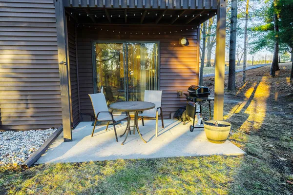 $116,500 | 819 1/2 Cedar Street, Unit 1, Wisconsin Dells, WI 53965