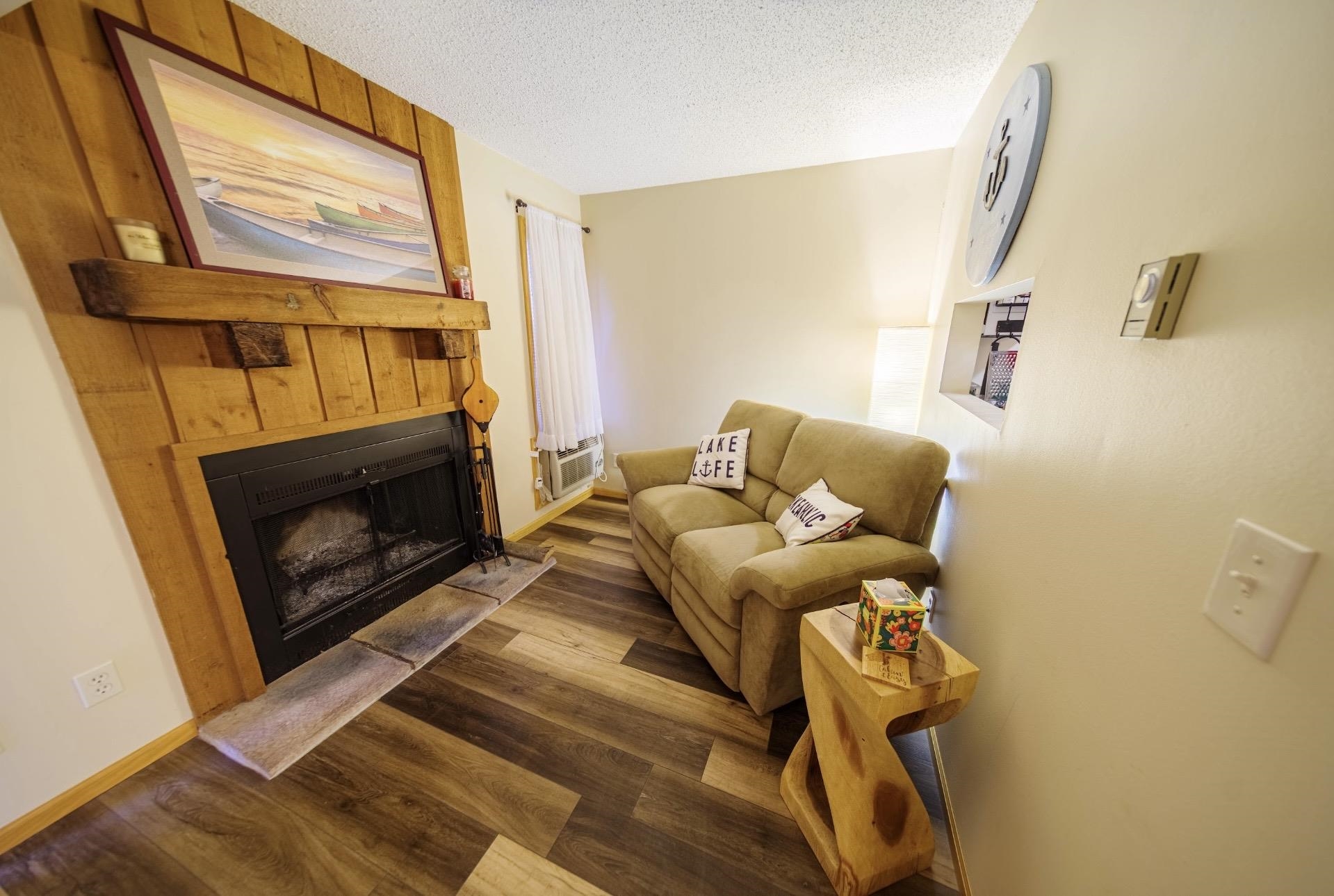 819 1/2 Cedar Street, Unit 1 Wisconsin Dells, WI 53965 - Photo 18 of 63