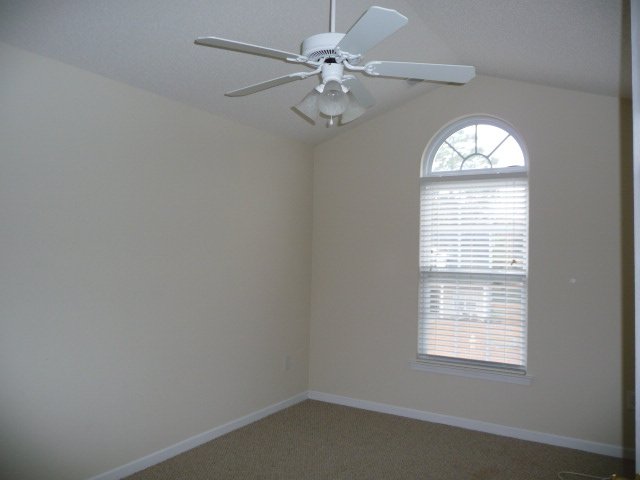 203 Chesapeake Lane Murrells Inlet, SC 29576 - Photo 6 of 10 Gallery Image 6