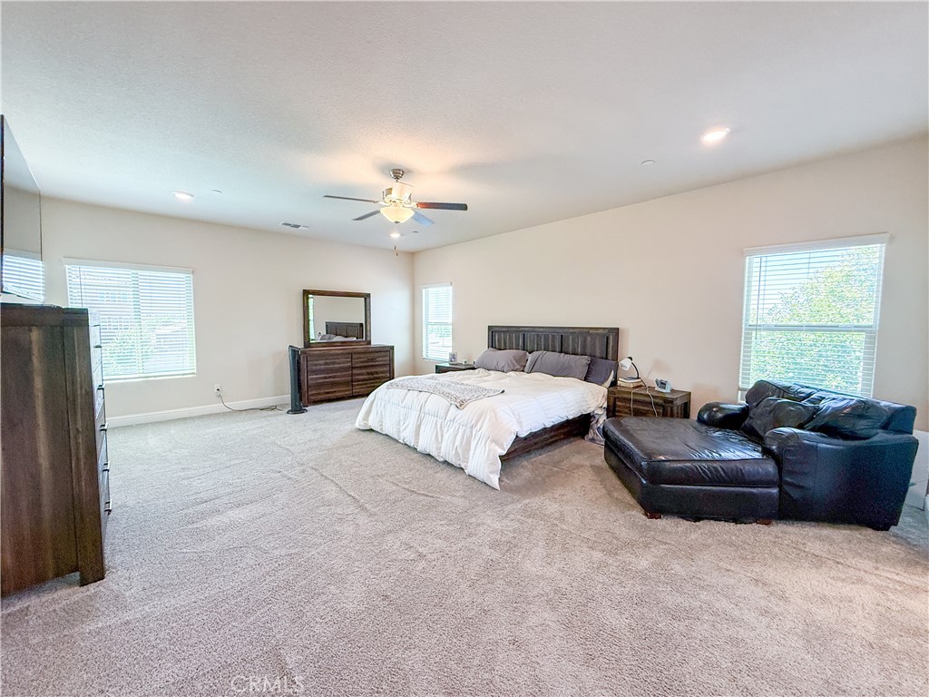 4407 Kerr Court Merced, CA 95348 - Photo 11 of 30 Upstairs Grand Suite
