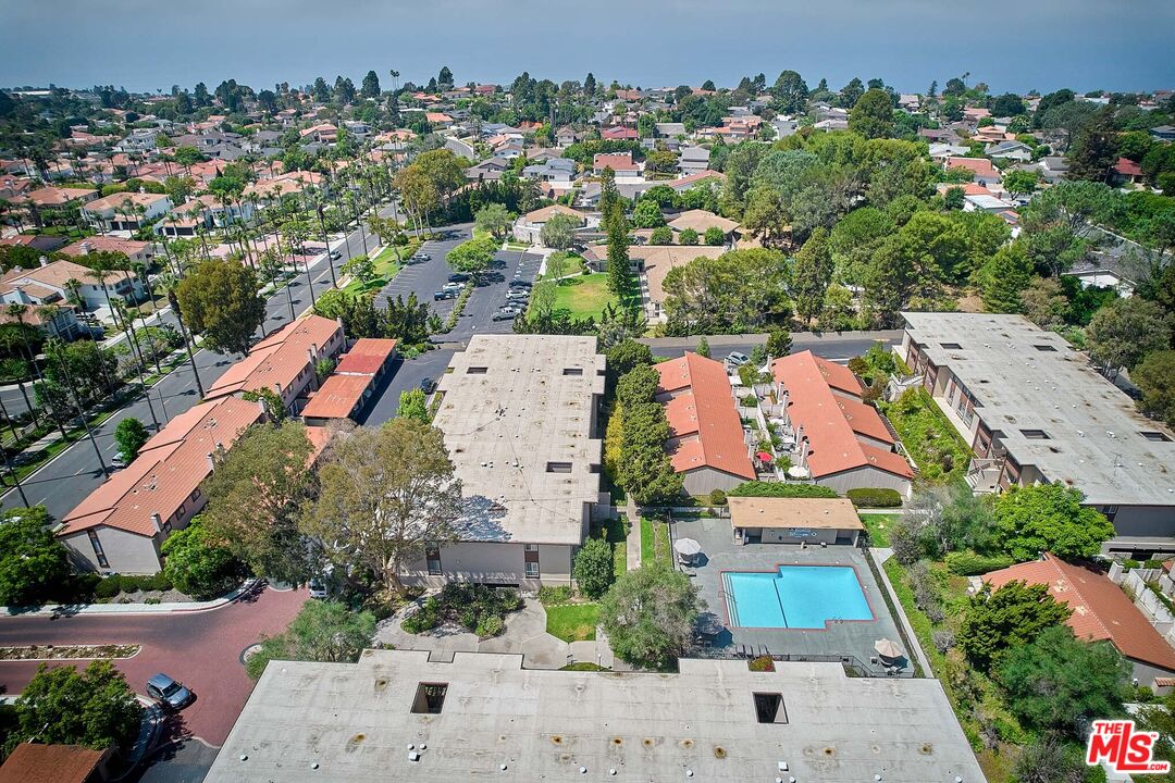 5947 Armaga Spring Road, Unit E Rancho Palos Verdes, CA 90275 - Photo 10 of 12 Gallery Image 10